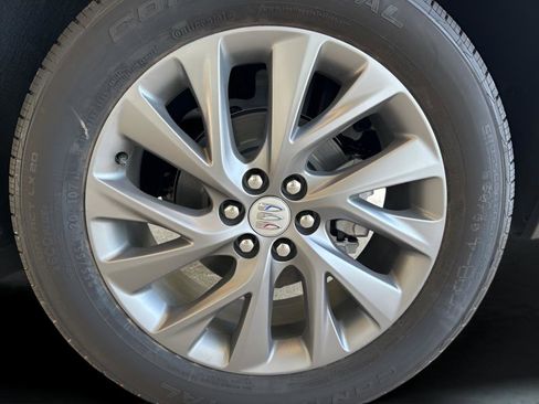 New 2026 Buick Enclave Preferred w/ Power Package image 11