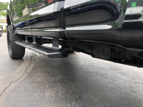 Used 2018 Ford F250 XLT w/ XLT Value Package AWD/4WD image 13