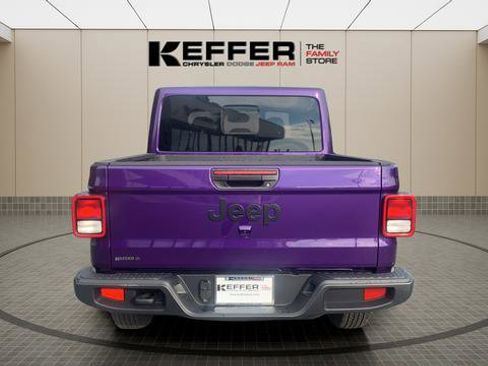 New 2026 Jeep Gladiator Sport image 4