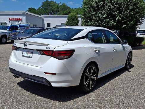 Certified 2023 Nissan Sentra SR w/ SR Premium Package FWD image 8