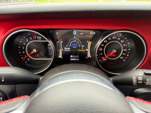 Used 2021 Jeep Wrangler Unlimited Rubicon AWD/4WD image 26