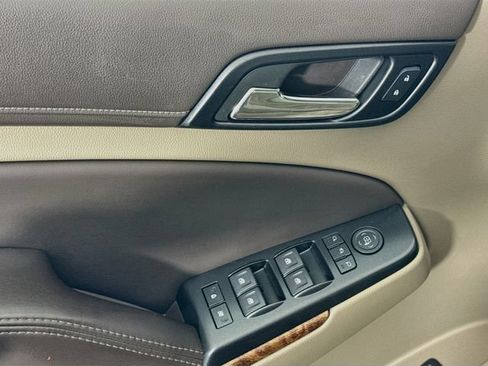 Used 2017 Chevrolet Tahoe Premier AWD/4WD image 18