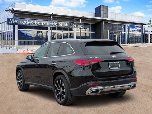 Used 2025 Mercedes-Benz GLC 350e 4MATIC image 7