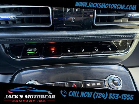 Used 2023 Lincoln Nautilus Reserve w/ Monochromatic Package image 17