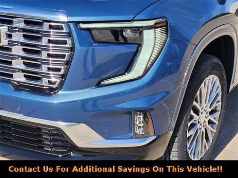 New 2026 GMC Acadia Denali w/ Super Cruise Package image 6