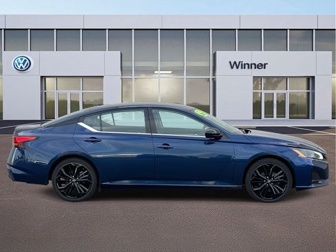 Used 2023 Nissan Altima 2.5 SR image 6