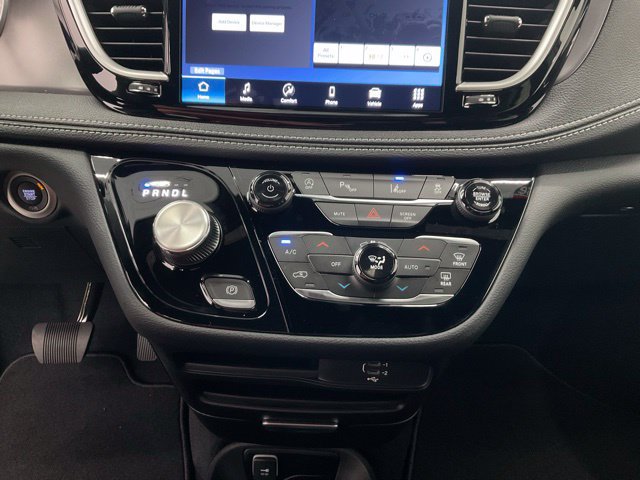 New 2026 Chrysler Pacifica Select w/ S Appearance Package FWD image 20