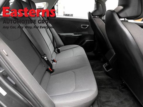 Used 2025 Kia K4 FWD image 22