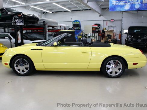 Used 2002 Ford Thunderbird image 3