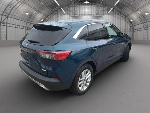 Used 2020 Ford Escape SE FWD image 5