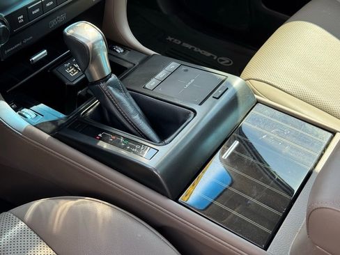 Used 2023 Lexus GX 460 Premium image 22
