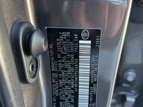 Used 2023 Toyota Camry LE image 10