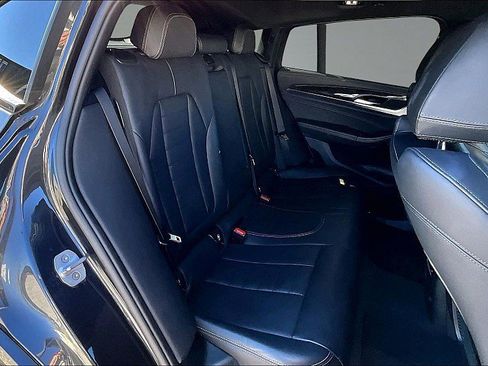 Used 2019 BMW X4 M40i w/ Premium Package image 28