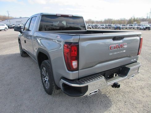 New 2026 GMC Sierra 1500 SLE AWD/4WD image 7