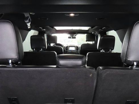 Used 2021 Ford Expedition XLT RWD image 10