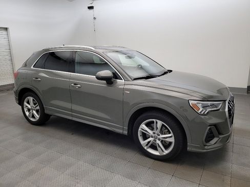 Used 2020 Audi Q3 2.0T Premium Plus w/ Premium Plus Package AWD/4WD image 11
