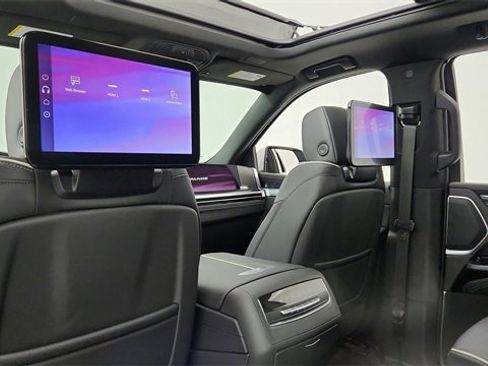 Used 2026 Cadillac Escalade Sport w/ LPO, ONYX Package image 35