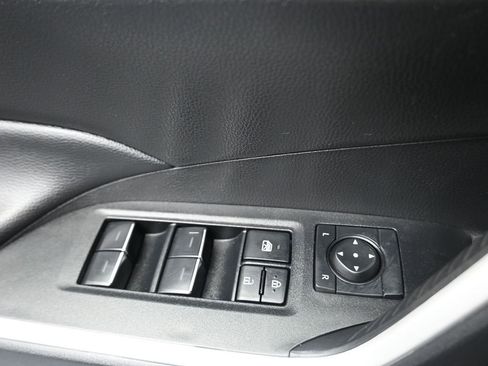 Used 2025 Toyota RAV4 XLE image 13