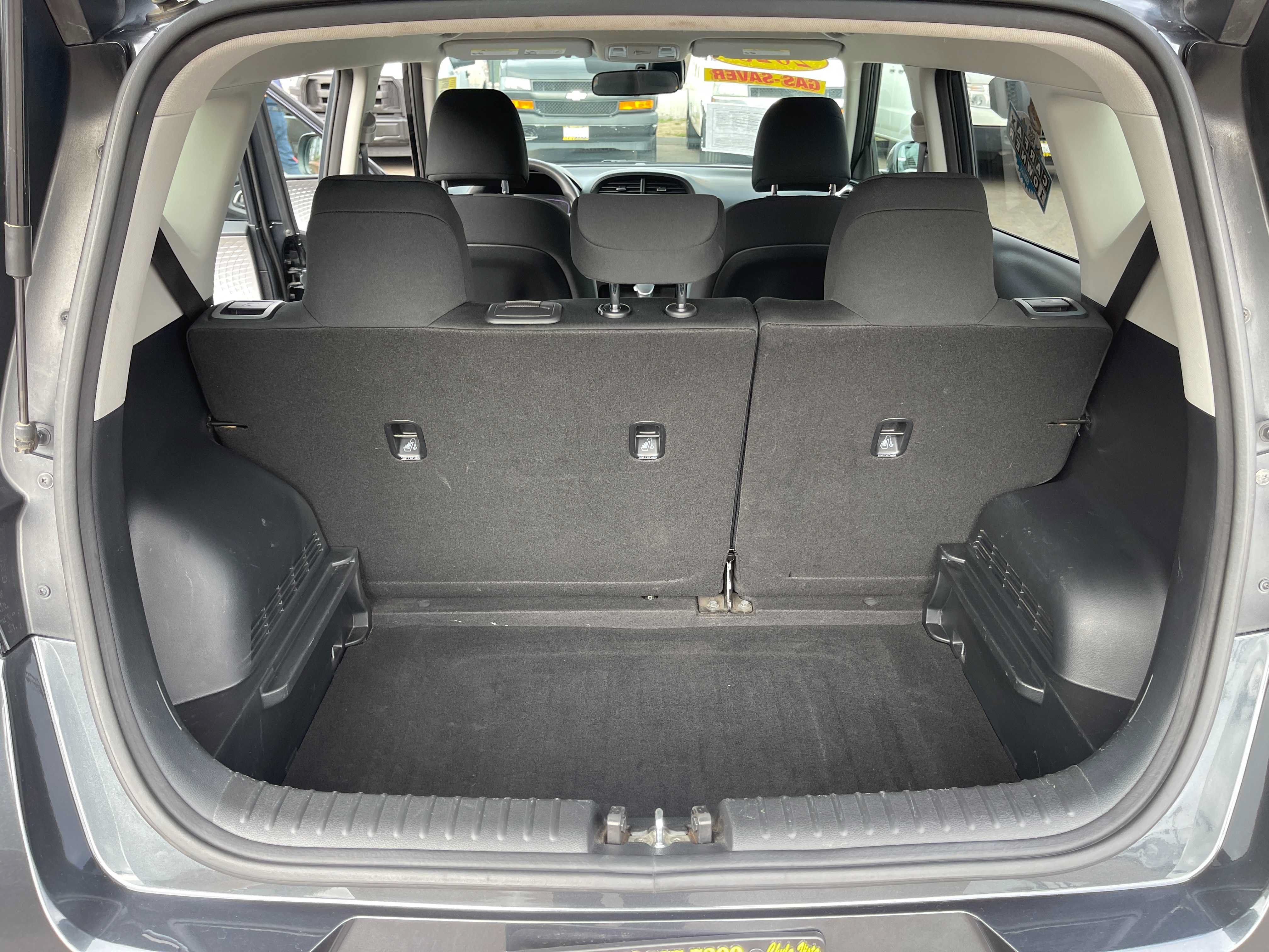 Used 2023 Kia Soul LX w/ LX Technology Package FWD image 9
