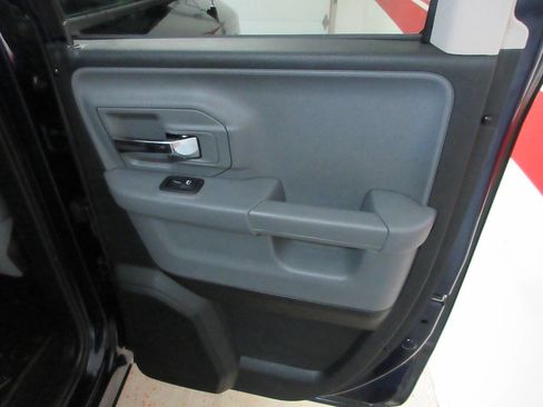 Used 2016 RAM 1500 Outdoorsman AWD/4WD image 29