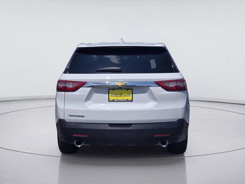 Used 2020 Chevrolet Traverse LS FWD image 7