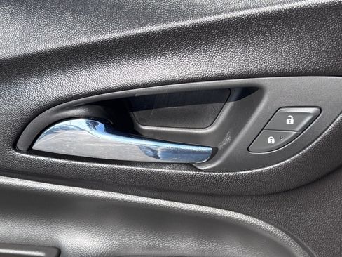 Used 2020 Chevrolet Equinox Premier FWD image 20