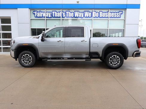 New 2026 GMC Sierra 3500 SLT w/ SLT Convenience Package AWD/4WD image 7