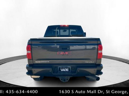 Used 2016 GMC Sierra 2500 Denali image 4