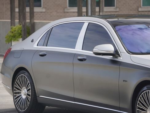 Used 2016 Mercedes-Benz Maybach S 600 Sedan 4D image 12