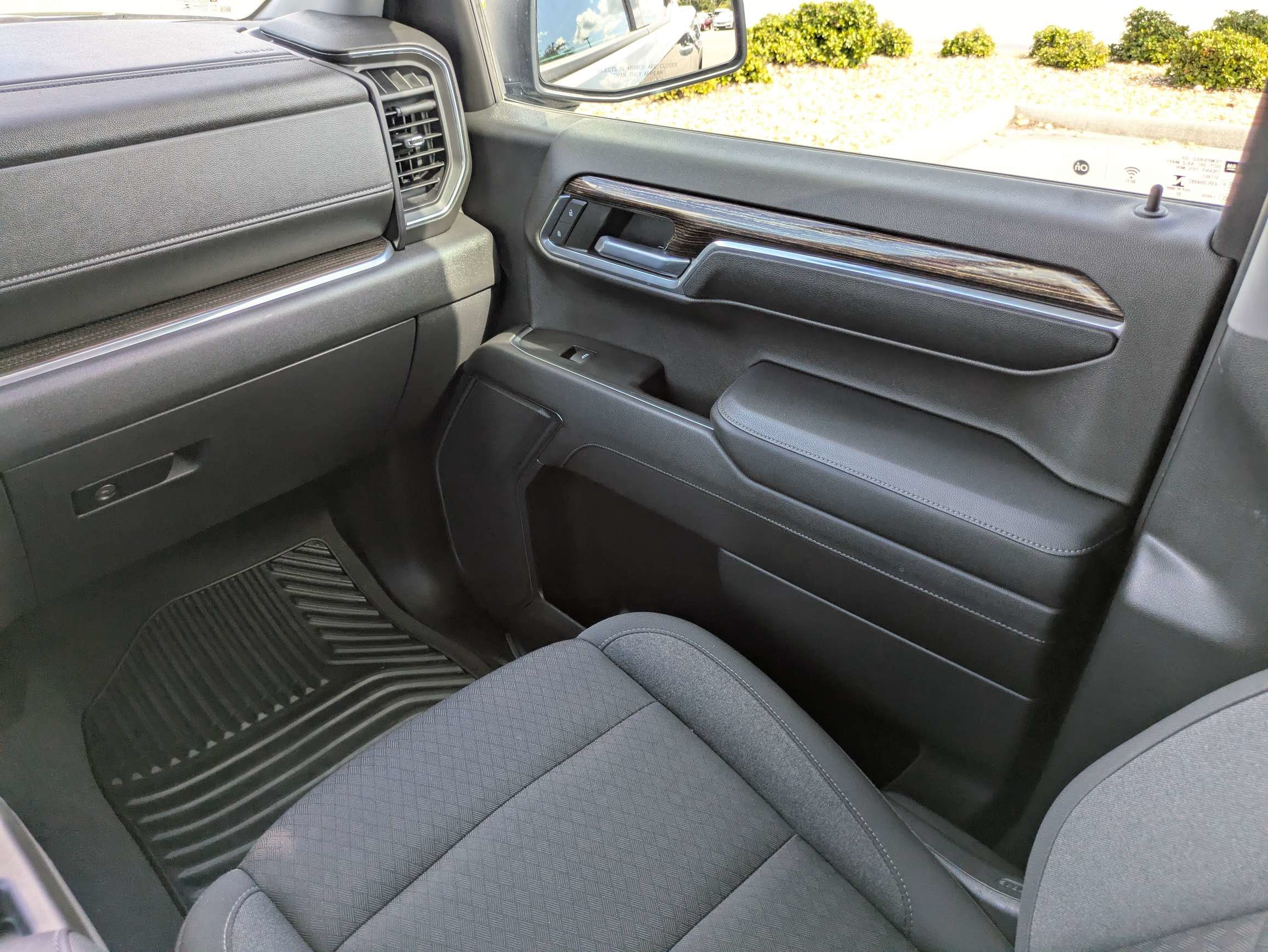 Used 2023 GMC Sierra 1500 Elevation AWD/4WD image 17