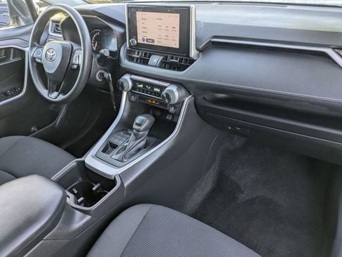 Used 2024 Toyota RAV4 LE image 31