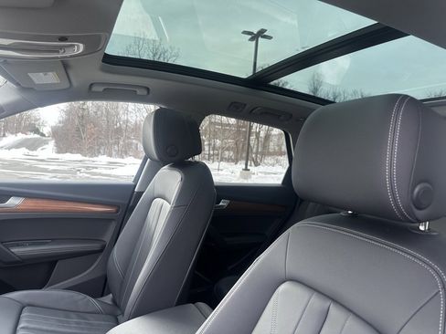 Used 2023 Audi Q5 2.0T Premium Plus w/ Premium Plus Package image 13