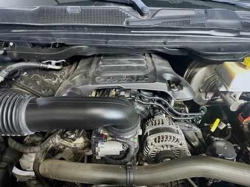 Used 2019 RAM 1500 Big Horn image 33