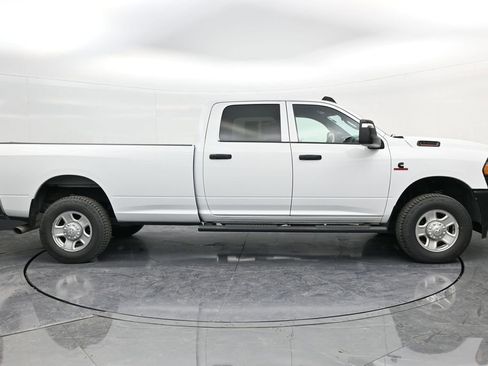 Used 2023 RAM 3500 Tradesman image 8