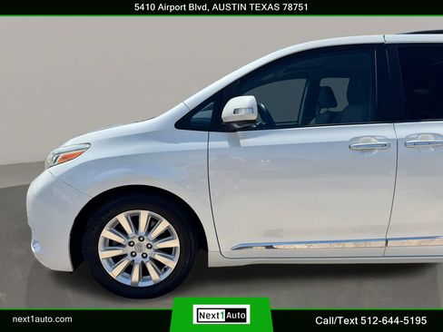 Used 2016 Toyota Sienna Limited Premium FWD image 12