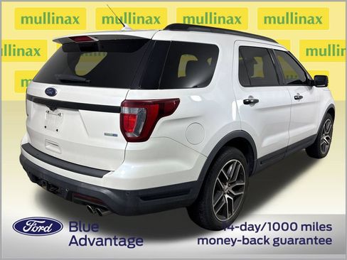 Used 2019 Ford Explorer Sport w/ Equipment Group 401A AWD/4WD image 4