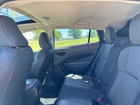 Used 2024 Subaru Crosstrek 2.0i Premium AWD/4WD image 9