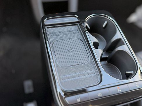 New 2026 Hyundai Ioniq 5 SEL image 14