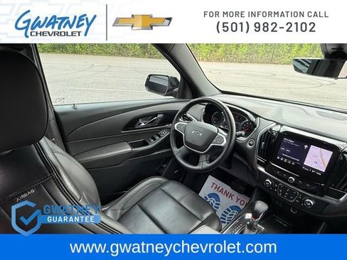 Used 2023 Chevrolet Traverse RS FWD image 30