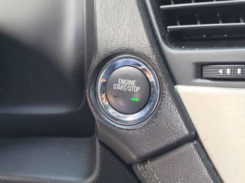 Used 2020 GMC Yukon XL Denali RWD image 35