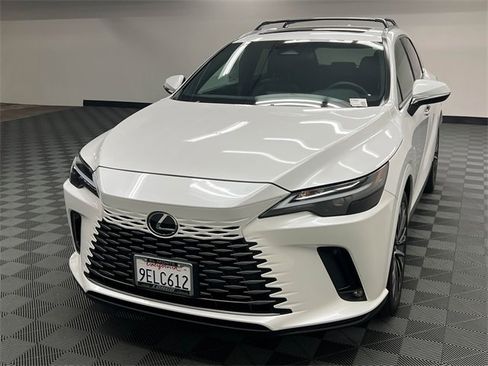 Used 2023 Lexus RX 350 Premium Plus image 2