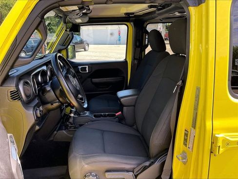 Used 2022 Jeep Wrangler Unlimited Sport AWD/4WD image 10