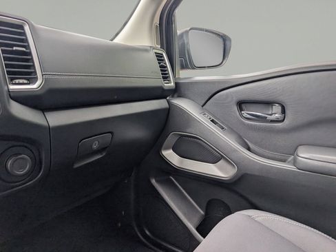Used 2022 Nissan Frontier SV RWD image 28