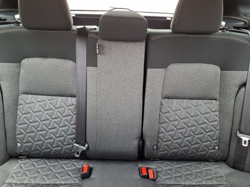 Used 2026 Nissan Kicks SV FWD image 15