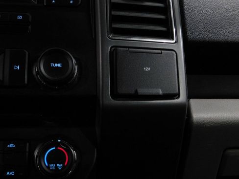 Used 2018 Ford F150 XLT w/ Heavy-Duty Payload Package image 46