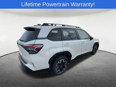 New 2025 Subaru Forester Premium w/ Convenience Package #1 AWD/4WD image 9