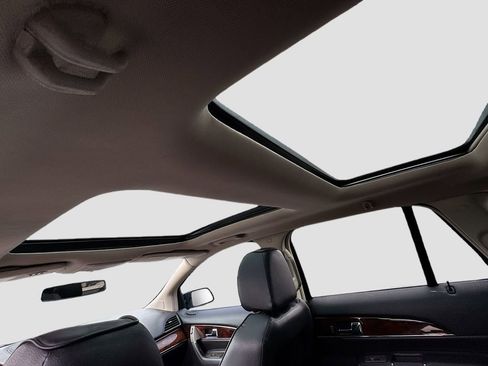 Used 2014 Lincoln MKX AWD w/ Equipment Group 102A image 20