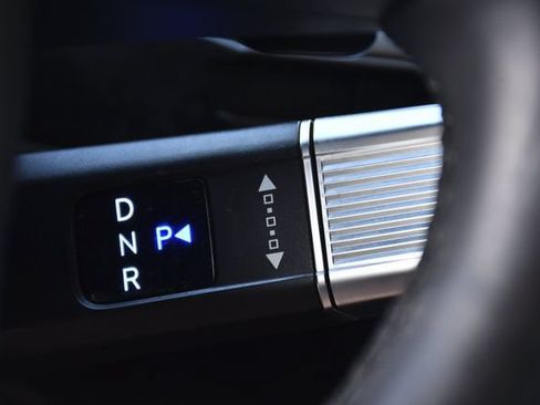 Used 2024 Hyundai Santa Fe Calligraphy FWD image 17
