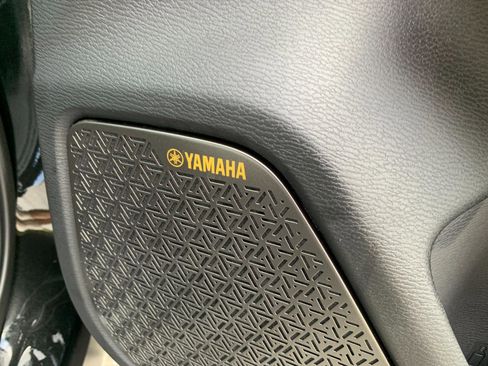 New 2025 Mitsubishi Outlander SE image 27