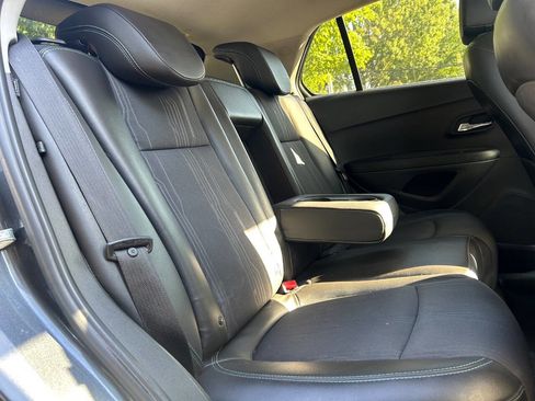 Used 2016 Chevrolet Trax LT w/ LT Convenience Package image 20